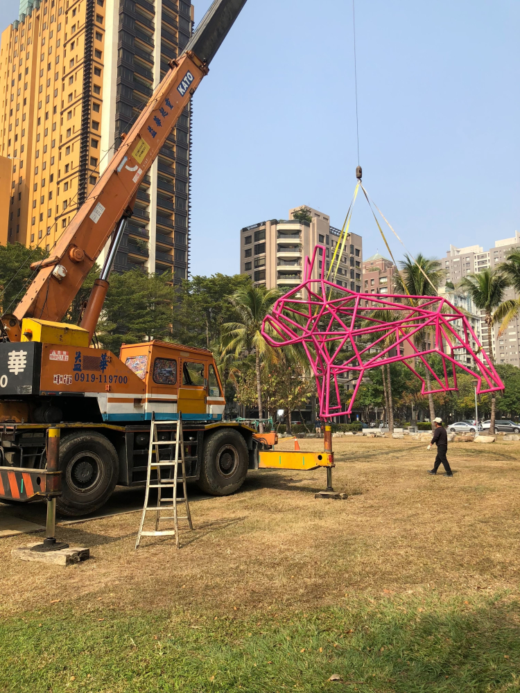 580103223806263722_0